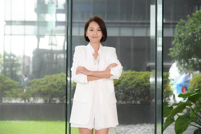 六月今为戏造势，身材纤细像少女。（三立提供）