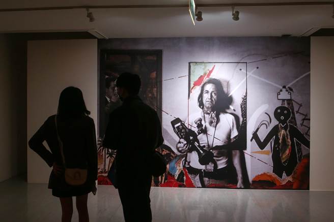 《勒内．布里：视觉爆炸》即日起至6月18日于台北市立美术馆展出；勒内．布里于北美馆这次展出共500余件作品与文件檔案，包含原版古董照片、底片印样、印刷样张、影片、手工书、展览计画、笔记、书信、拼贴、水彩等，除可见布里的摄影作品，亦可从他生活中信手拈来的多元创作中一睹其才华洋溢的艺术家风采。（邓博仁摄）