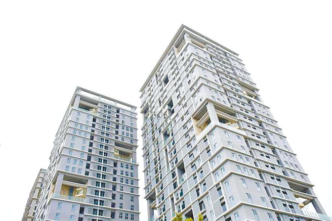 台北市廣慈社會住宅D、E基地住戶陸續入住，1月時發現18項大小缺失後，民進黨台北市議員許淑華3月又接獲住戶投訴常出現老鼠、停車場出入口設計不良問題。（本報資料照片）