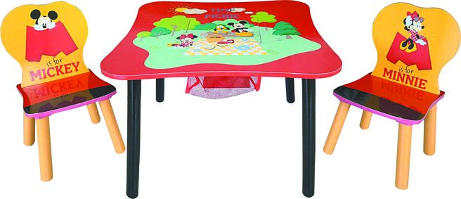 7-11預購兒童節商品包含「米奇米妮野餐趣一桌二椅」，為戶外野營增添童趣。（7-11提供）