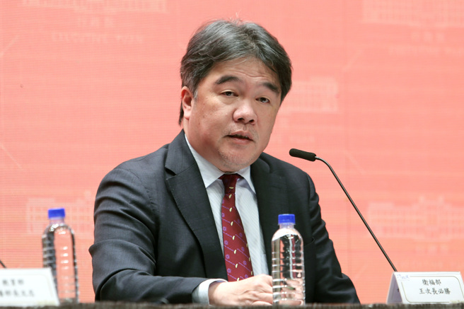 中央流行疫情指挥中心指挥官王必胜。（资料照,黄世麒摄）