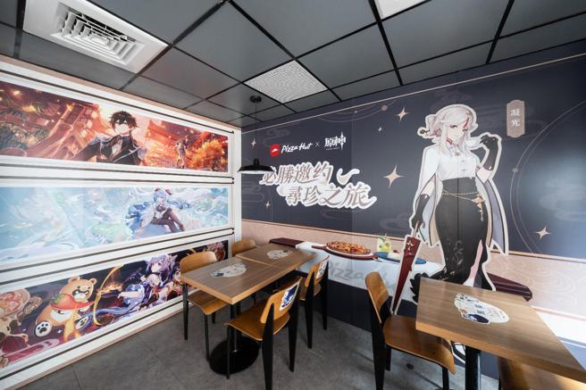 必胜客X《原神》敦化餐厅主题店「寻珍之旅乐园」登场，完美重现原神「提瓦特」的幻想世界。（必胜客提供）