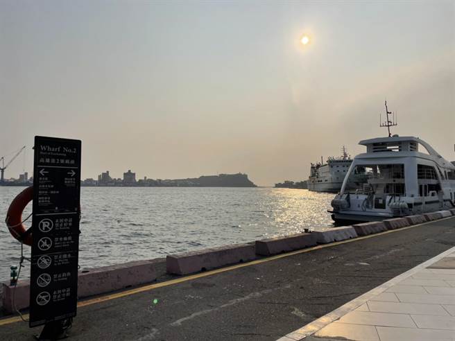 可眺望高雄港美景。（洪靖宜摄）