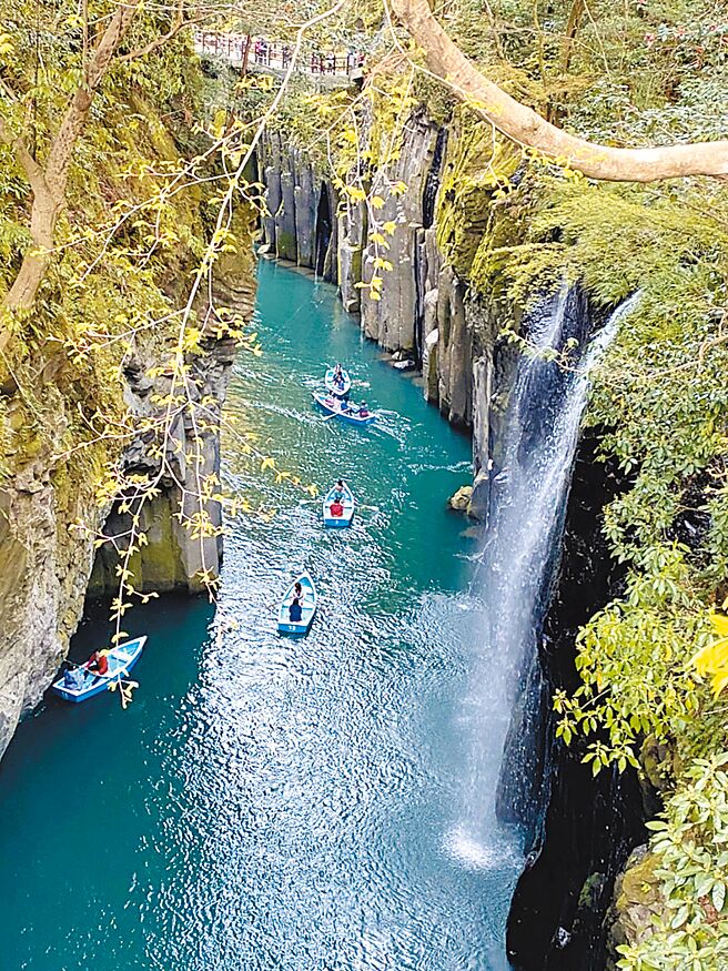 出国旅游，最担心的即是突发及意外的发生，旅平险不仅涵盖意外伤害、班机延误、行李遗失等基本保障，还有海外突发疾病医疗保险金，包括门诊、急诊、住院皆有保障。图／郭亚欣
