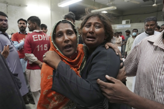 巴基斯坦通膨嚴重 為搶糧16人踩踏死