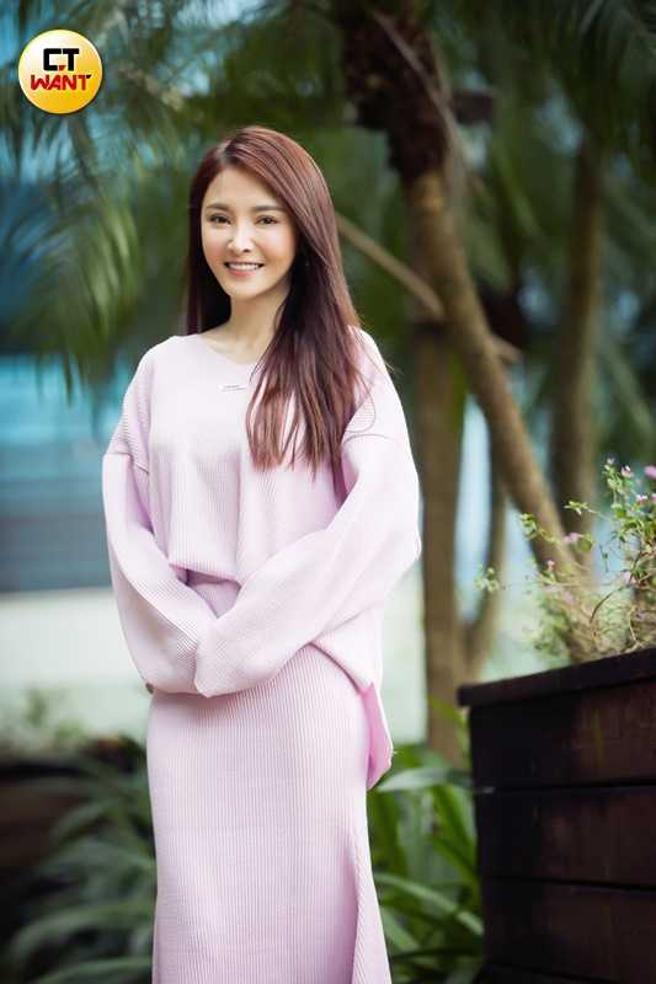 坦言内心有自卑的一面，陈子玄承认会被酸民的留言刺伤。（图／侯世骏摄）