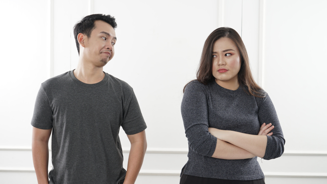 姐夫失业后向岳母借了80万开便当店，经营1年倒闭后就对还钱闭口不提，原PO最后出面，姐夫才说愿意分期还，每月还3千元，让娘家人全部傻眼。（示意图/shutterstock）