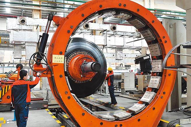 3月财新中国制造业PMI为50，较2月下降1.6％。（中新社）