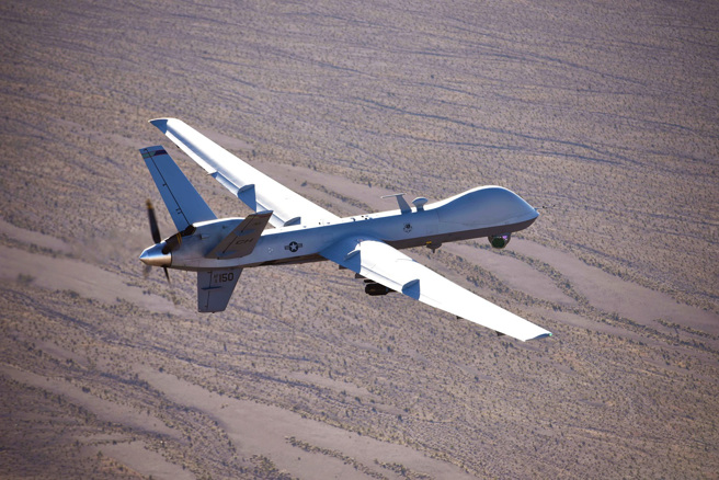 美军中央司令部3日宣布，狙杀负责欧洲攻击计画的伊斯兰国（ISIS）高阶领袖贾布里（Khalid Aydd Ahmad al-Jabouri）。叙利亚当地组织指出，美军出动无人机空袭。图为美军MQ-9无人机资料照。（图／撷取自美国空军官网）