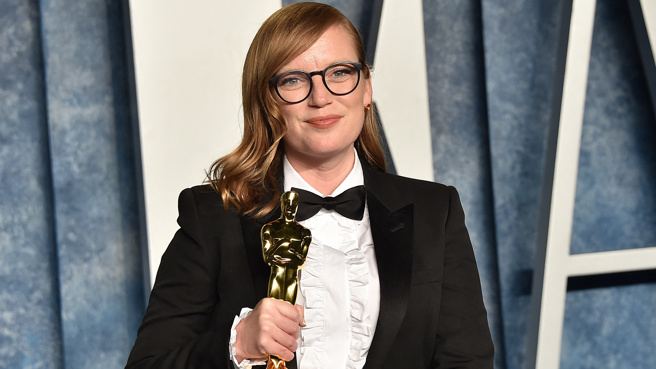 导演莎拉波莉荣获第95届奥斯卡最佳改编剧本奖。(图／达志影像)