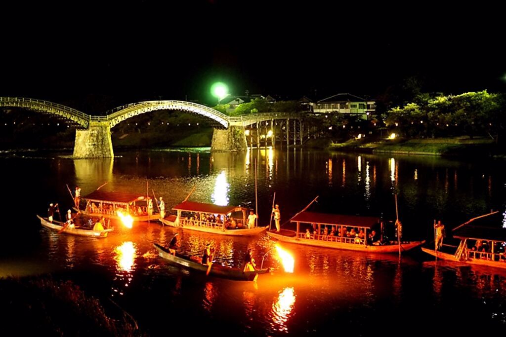 錦帶橋的「鸕鶿捕魚」活動每年只舉辦約3個月，是期間限定必看特色。圖：向日遊顧問有限公司／來源