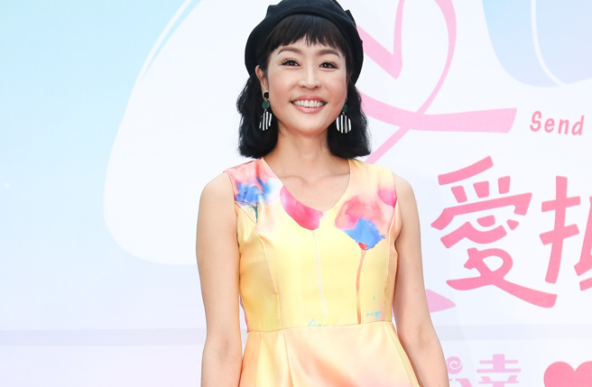 女星唐玲罹患胃癌4期后，目前仍积极抗癌。(图/中时资料照)