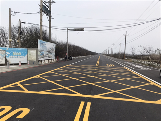 台南市政府向內政部營建署爭取「七股區台61線以西至黑面琵鷺賞鳥亭道路改善工程」經費，投入2300萬元改善。（台南市政府提供／張毓翎台南傳真）