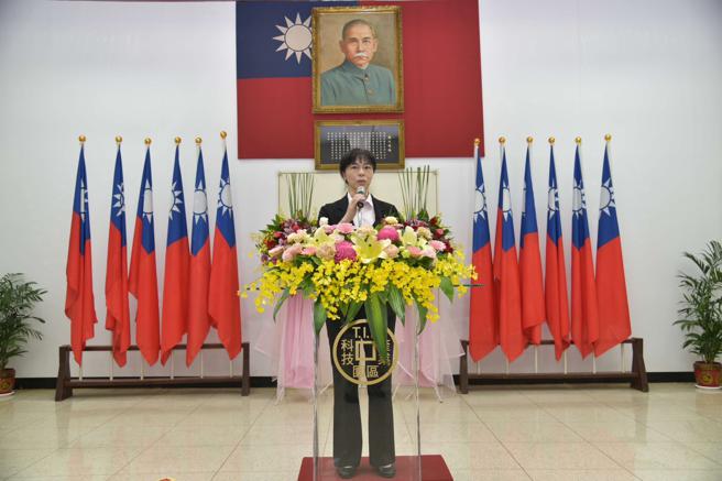 加工区高雄分处游淑惠接任掌舵 续朝智慧营运、驱动区域发展迈进 (新任加工处高雄分处长游淑惠致词)(经济部加工出口区管理处提供)