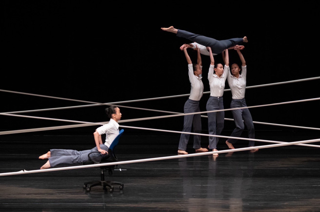 臺北市立北安国民中学《焦纸神经》。(照片/教育部提供)