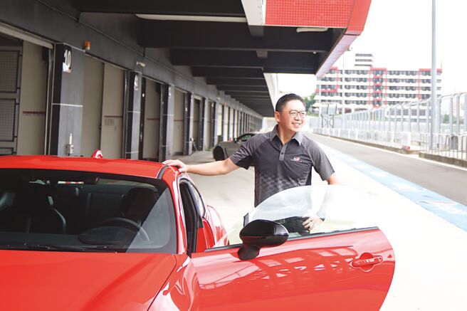 苏纯兴瘦身有成，往「型男之路」前进！图／陈慜蔚