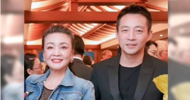 对于汪小菲（右）仍称呼S妈「丈母娘」，张兰（左）回应了。（图／报系资料照）