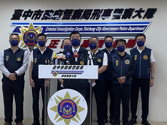 台中市政府警察局刑大7日举行破案记者会，宣布「扫黑中心」未来全力扫荡黑帮。（张妍溱摄）