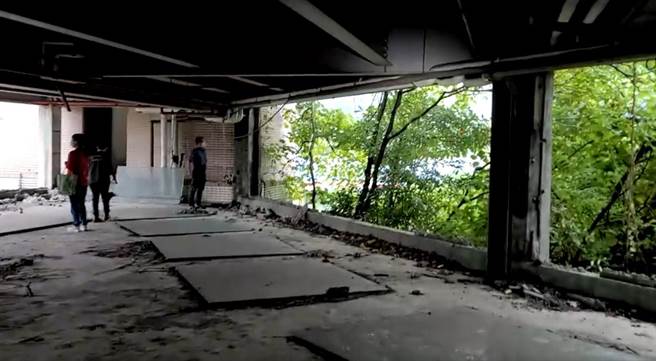 建物二樓現況。（法務部執行署高雄分署提供／袁庭堯高雄傳真）