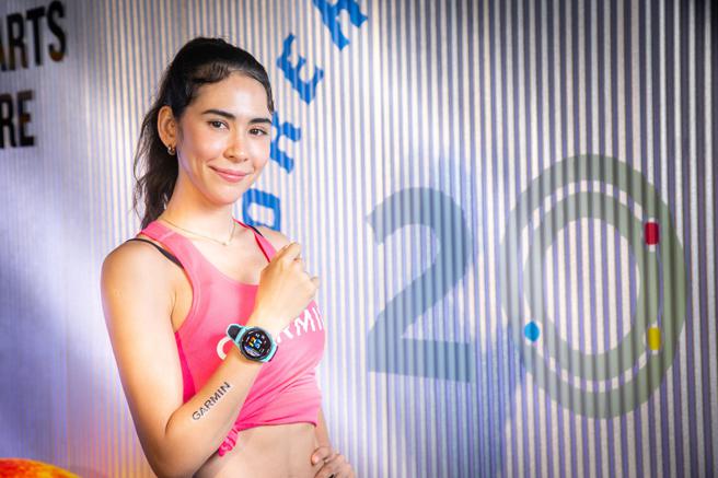 Garmin庆GPS腕表问市20周年 新品上市（Garmin提供）
