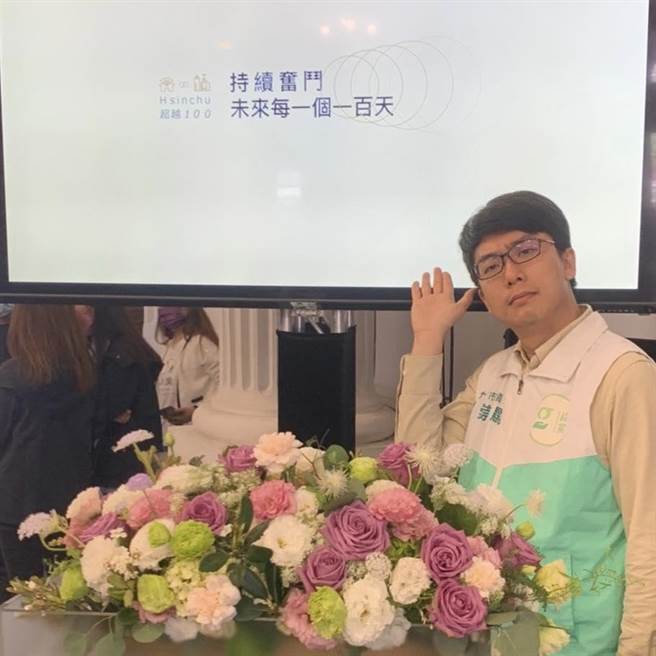 市议员刘崇显在脸书指出，高虹安提出的20大成果中，能称得上是高上任后才有的崭新施政的只有2项，其他全是既有的延续或延伸性政策。（取自刘崇显脸书）