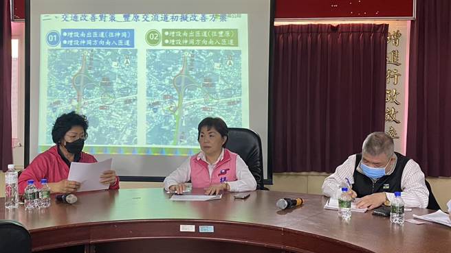 國道1號后里至大雅路段將進行拓寬，立委楊瓊瓔7日邀相關單位舉行地方說明會。（陳淑娥攝）