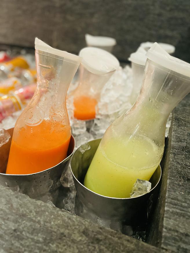 凤梨胡萝卜汁。(飨宾餐旅提供)