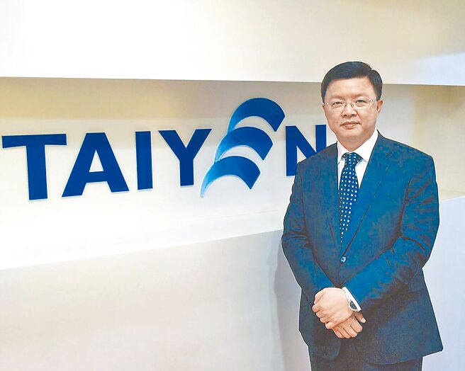 民進黨前中執委、前台鹽董事長陳啟昱涉嫌違法在高雄旗山千坪農牧地上蓋豪宅，被爆料後突發聲明道歉，並宣布退出民進黨。（本報資料照片）