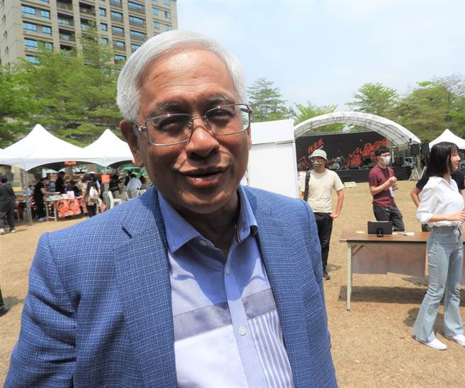 独派人士、喜乐岛联盟主席郭倍宏近来屡传将投入高雄第6选区立委选战，今（8）日他首度对外证实，将挑战民进党籍立委赵天麟。（柯宗纬摄）