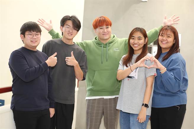 静宜海青班学生积极参与各项比赛，不仅应用所学，并藉此验证学习成果。（静宜大学提供）