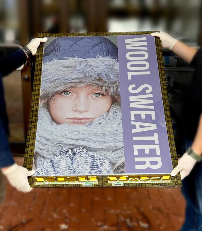 元太推出E Ink Kaleido 3 Outdoor彩色印刷电子纸技术，专为数位户外广告看板应用所设计。（图／元太提供）