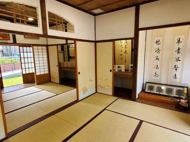 屋内復刻1945年的模样。（周丽兰摄）