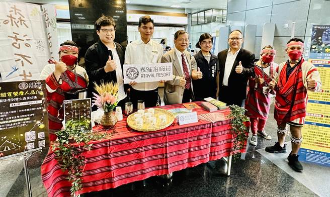 位于北港溪的泰雅渡假村，推出赏萤优惠方案。（廖志晃摄）