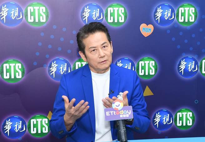 徐乃麟今趁录影空檔受访。（华视提供）