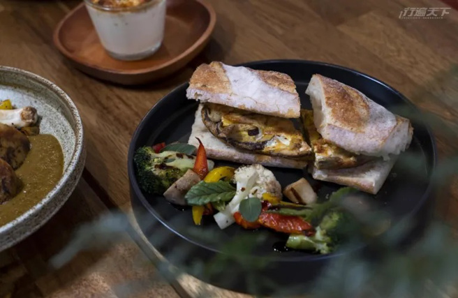 老屋中的創意料理。（圖／行遍天下提供）