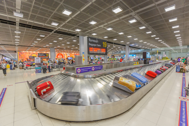 杂志精选》出国行李怎么带？先学手提、托运行李的英文（示意图/shutterstock达志影像）