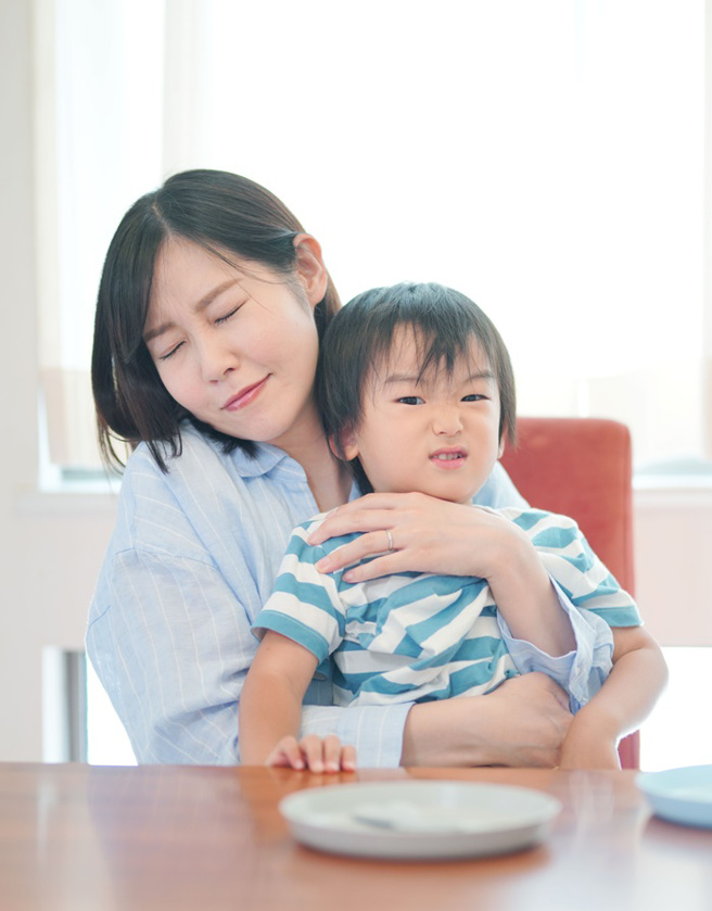 。面对这种状况，家长首先要确认自己的劝说方式，并不是语气温柔就是正向管教，重点在于向孩子解释背后的规则与行为的规范，告诉他为什么不能这么做。(图/ 婴儿与母亲提供）