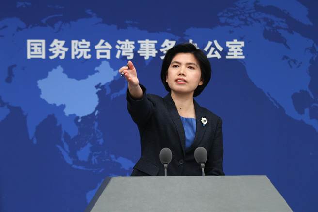 大陆国台办发言人朱凤莲12日表示，马英九此行访问大陆，再次证明「九二共识」是两岸和平定海神针。（吴泓勋摄）