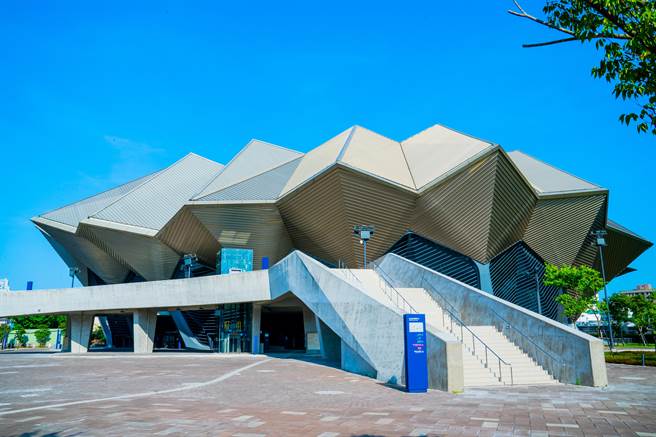 北流提案未來標案不採政府採購法引發討論，北市文化局長蔡詩萍強調，北流並無規避採購法，僅是討論適用範圍。圖為台北流行音樂中心。（北市文化局提供／張芷瑜台北傳真）