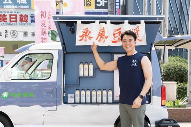 方大緯是劇中健身型男擔當。（客家電視台提供）