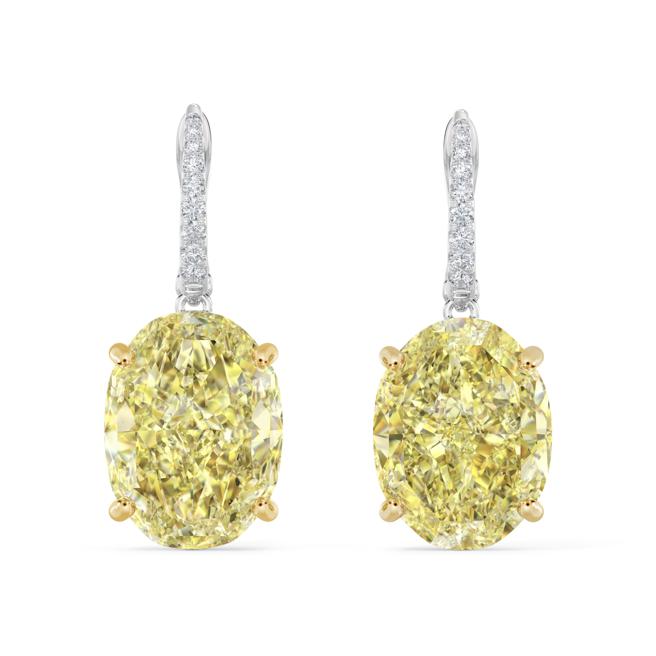 DB Classic椭圆形切割黄钻耳环，10.32克拉黄钻，4735万元。（De Beers提供）