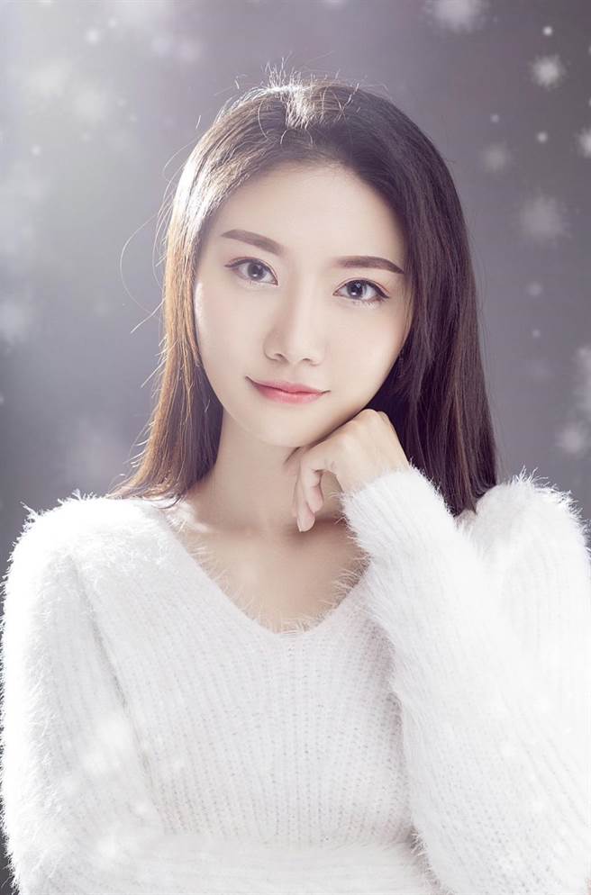 黄梓赫与抖音亿万流量天后曾惜隔空录音。（声达娱乐提供）