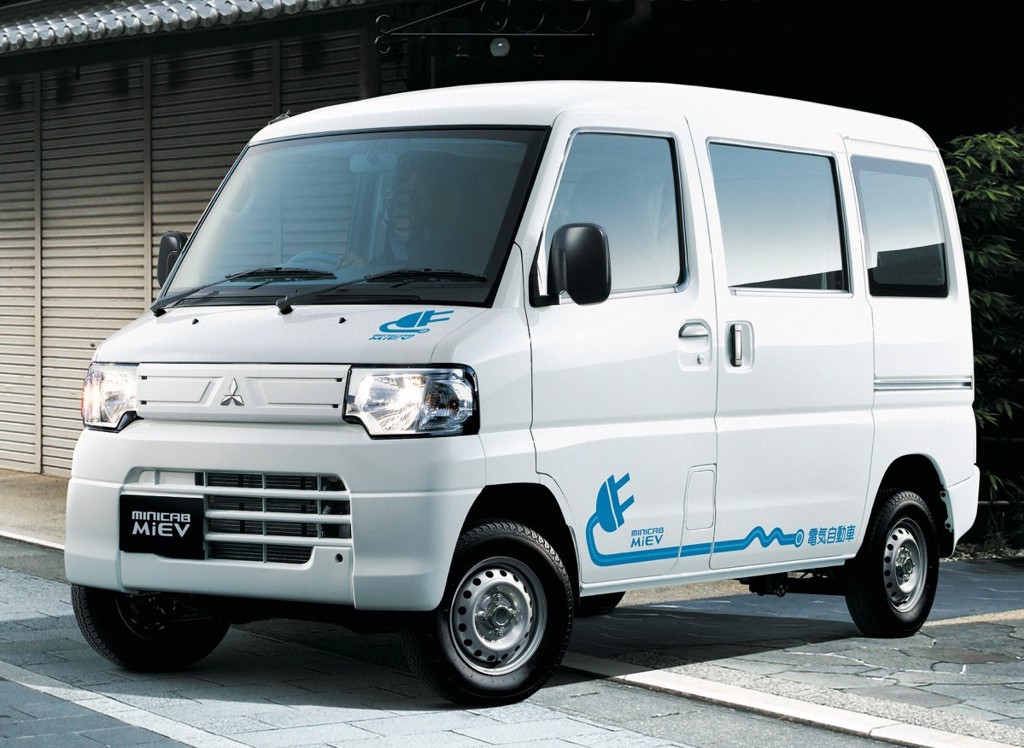 Mitsubishi PHEV 車型連續二年榮登日本同級銷售第一、台灣市場將於第二季導入 Eclipse Cross PHEV！(圖/CarStuff)