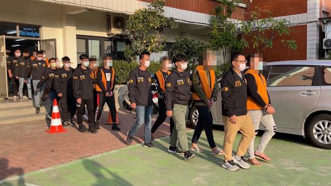 屏檢起訴詐團19人，驚見幫派涉入，檢將追查。(警方提供)