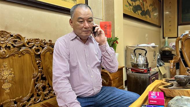 王文宗被检方认定为枪击案主谋，前无党籍台南市议员谢财旺也不信。（张毓翎摄）