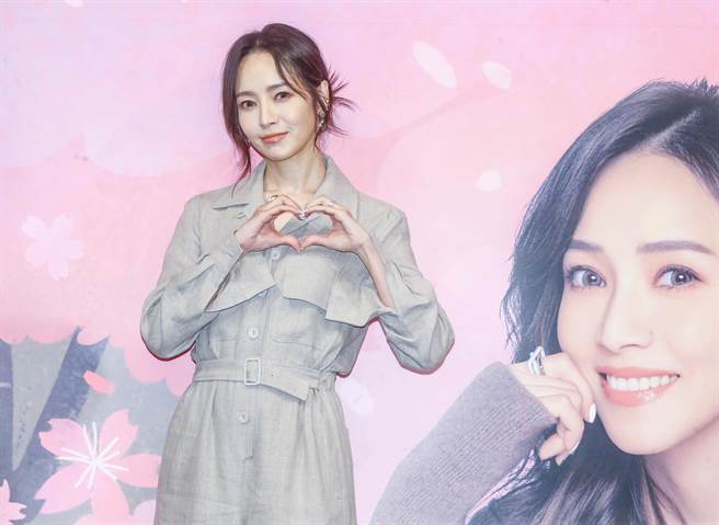 侯佩岑透露前幾天本來計畫跟老公去北海道，沒想到老公碰到公事無法成行。（粘梗豪攝）