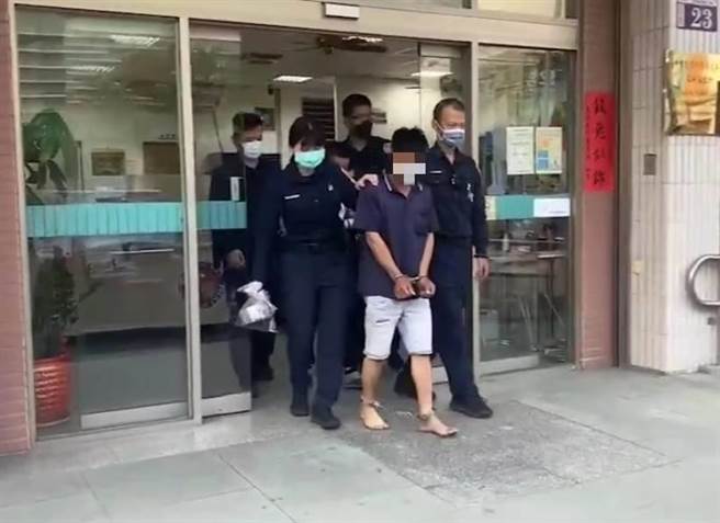 台中市太平區永豐路12日下午發生外籍移工糾紛，4名越南籍移工追打28歲越南籍楊姓移工，警方13日上午查獲梁、陳2嫌，依涉刑法妨害秩序、傷害罪移送偵辦，並繼續追緝在逃2嫌。（民眾提供／潘虹恩台中傳真）