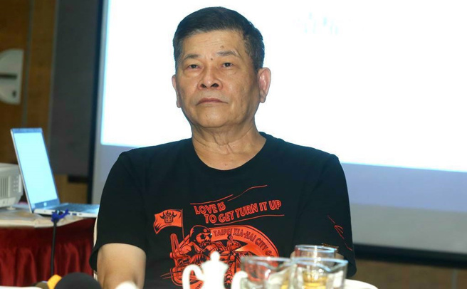 澎恰恰67岁生日蛋糕蜡烛却插「10000」他道出背后真相有洋葱-四季巴士