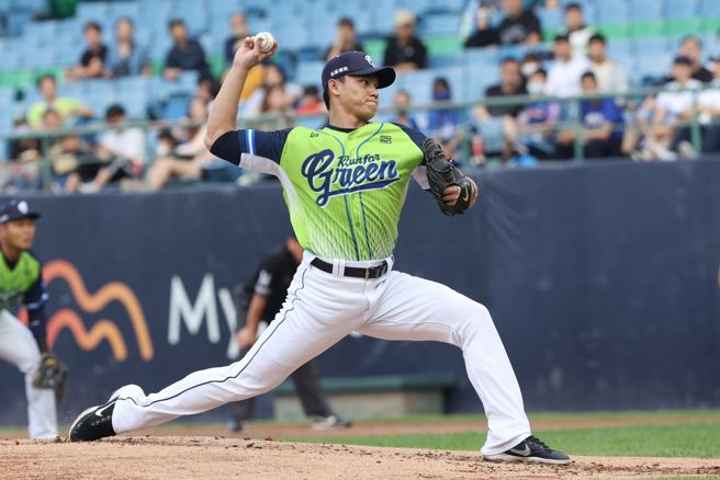 富邦悍將江少慶。（富邦悍將提供）