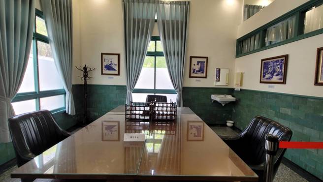 台塑创办人王永庆、王永在昔日的办公室。（王莫昀摄）